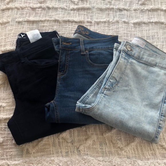 3 BLUE JEANS FOR SALE - Picture 2 of 2